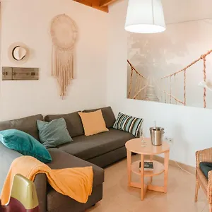  Hébergement de vacances Llanitos